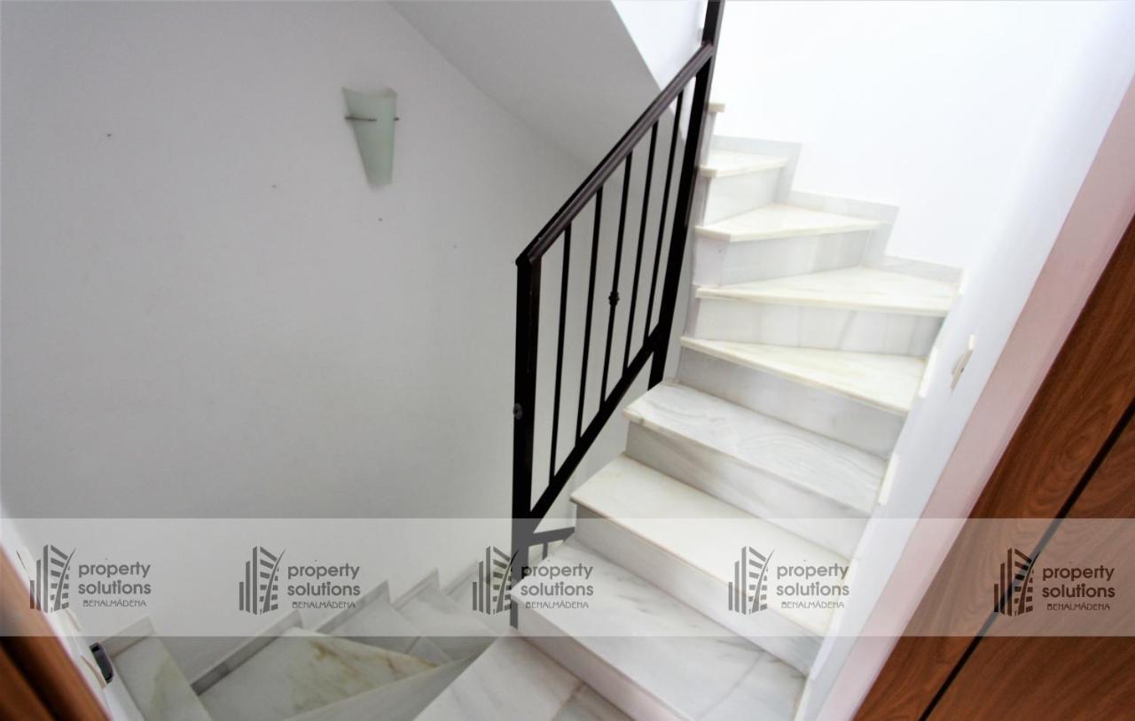 Lomas De Mena 20 - Atico Con Vistas Al Mar - Barbacoa Y Piscina- Parking Gratis -excelente Conexion Wifi Lejlighed *