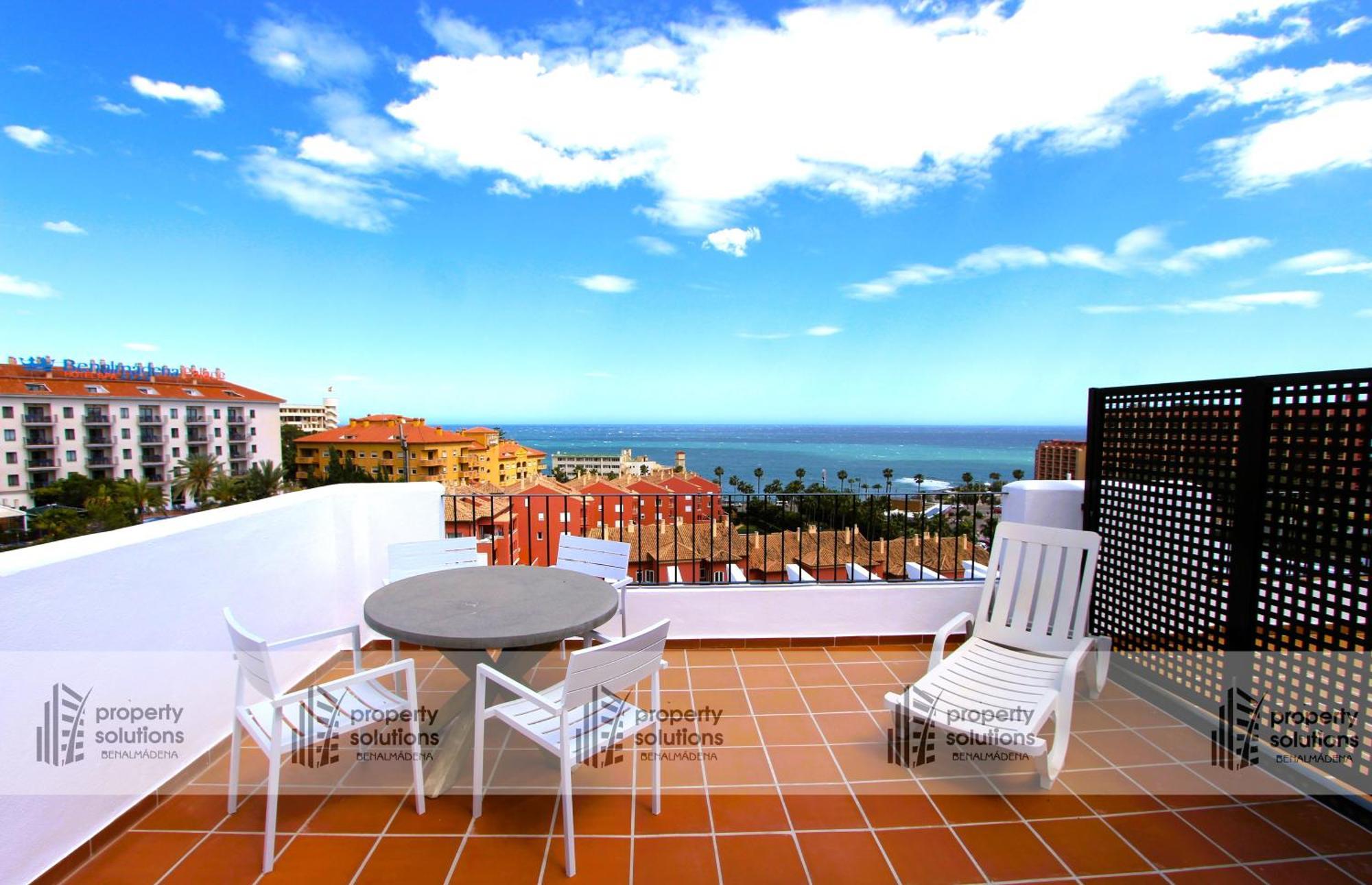 Lomas De Mena 20 - Atico Con Vistas Al Mar - Barbacoa Y Piscina- Parking Gratis -excelente Conexion Wifi Lejlighed