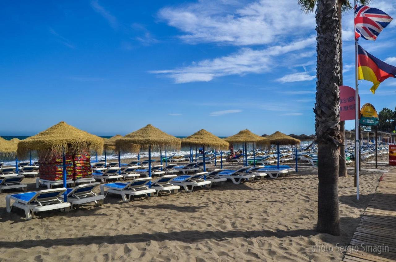 Lomas De Mena 20 - Atico Con Vistas Al Mar - Barbacoa Y Piscina- Parking Gratis -excelente Conexion Wifi Lejlighed