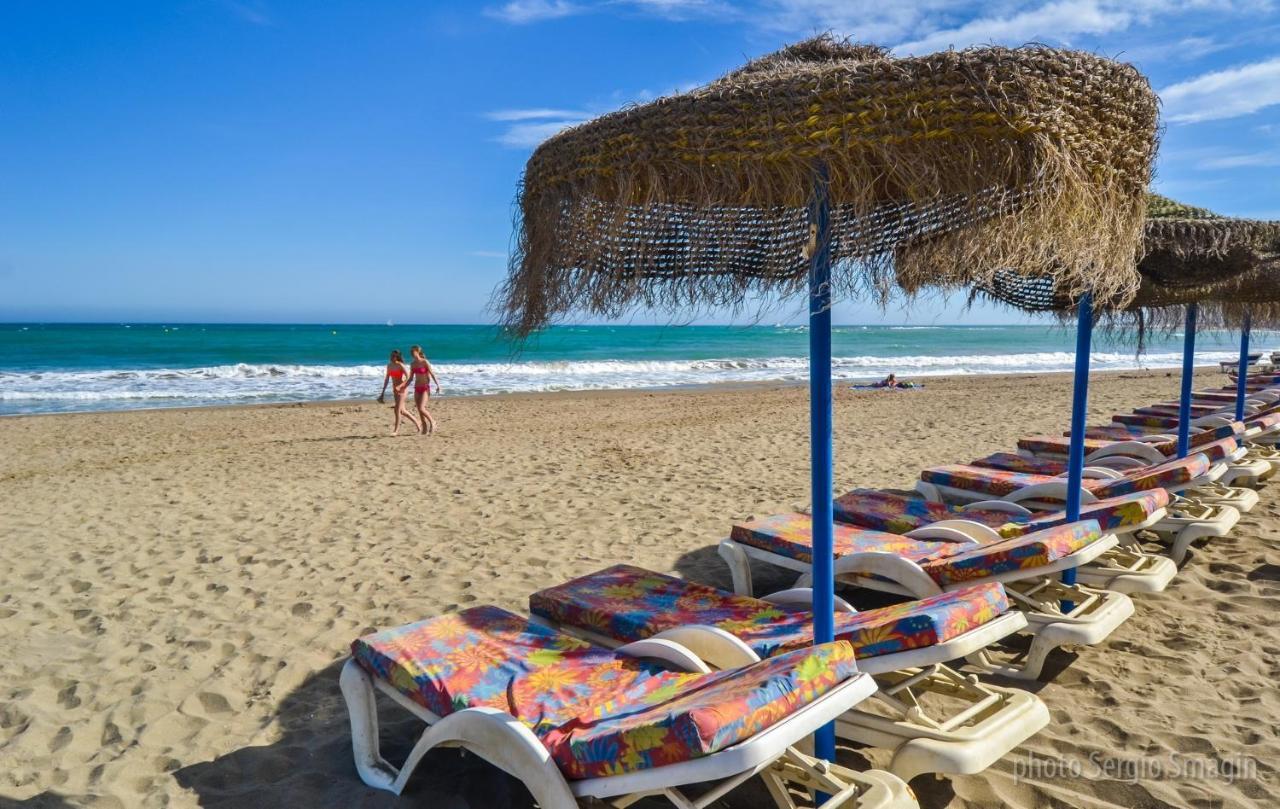 Lomas De Mena 20 - Atico Con Vistas Al Mar - Barbacoa Y Piscina- Parking Gratis -excelente Conexion Wifi Lejlighed *